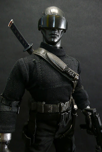 toyhaven: Hasbro 12" GI Joe Snake Eyes v.2.0